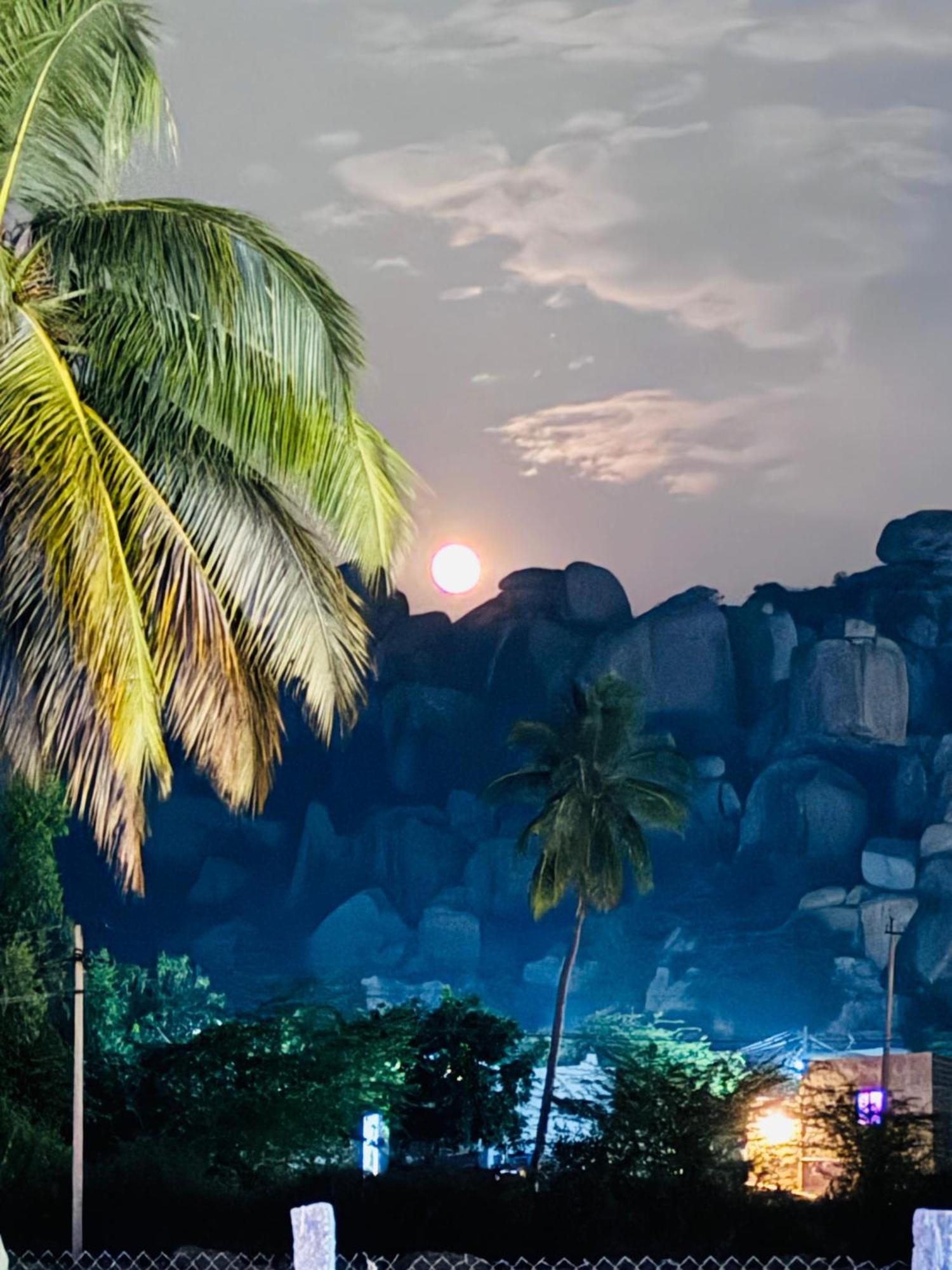 Murali Guesthouse هامبي المظهر الخارجي الصورة